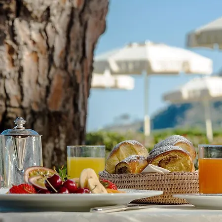 Biodola Hotel 4*