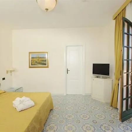 Hotel Biodola 4*
